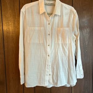 New with tags breezy white button down